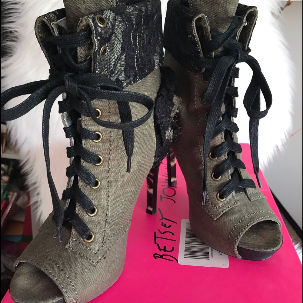 Betsey Johnson Army Green Fabric Ankle Boot